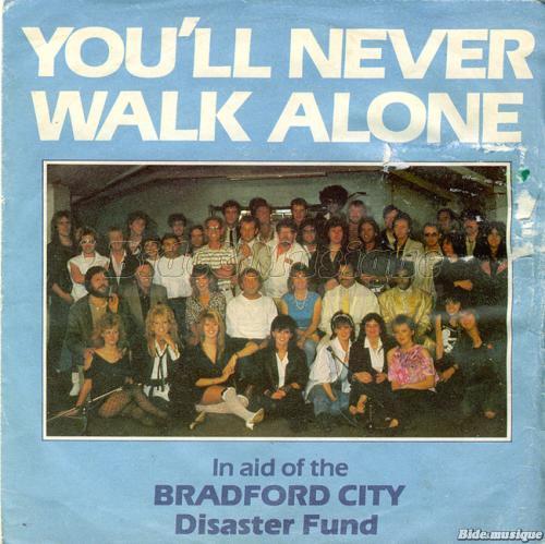 Crowd, The - Charity Bideness