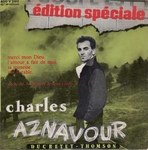 Charles Aznavour - Sur la table